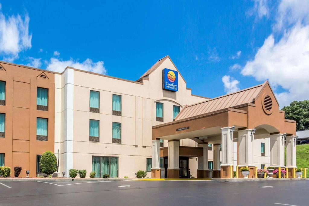 Comfort Inn & Suites Cookeville - main image