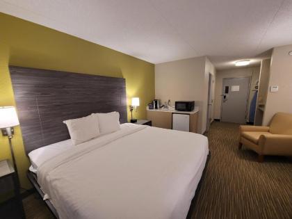 Quality Inn McGuire AFB - image 4