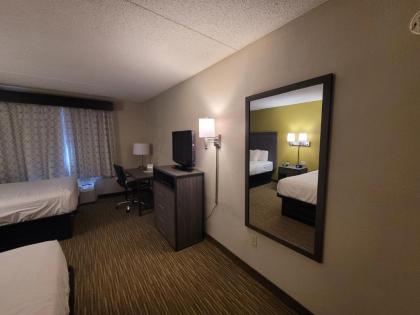 Quality Inn McGuire AFB - image 9