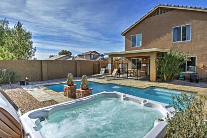 Coolidge Getaway with Pool Hot Tub and Fire Pit!