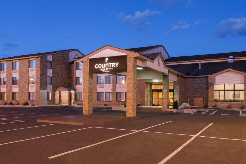 Country Inn & Suites by Radisson Coon Rapids MN - main image