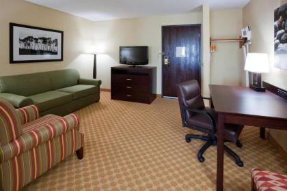 Country Inn & Suites by Radisson Coon Rapids MN - image 8