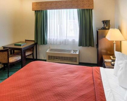 Quality Inn Northtown - image 15