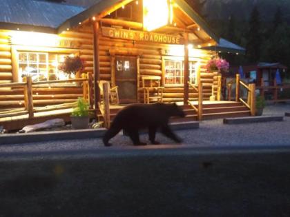 Gwins Lodge  Roadhouse Alaska