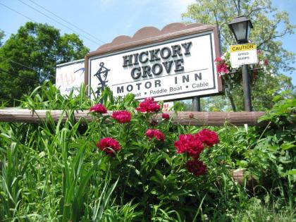 Hickory Grove motor Inn   Cooperstown New York