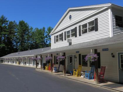 Bayside Inn  marina Cooperstown New York