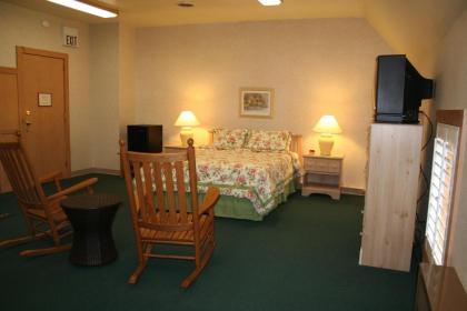 Visions Inn - image 13