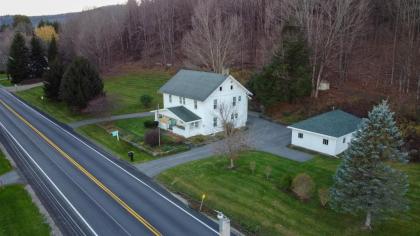 1st Class Rentals the thurman munson House Cooperstown New York