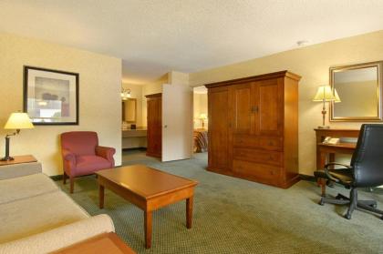 Red Lion Hotel Coos Bay - image 15