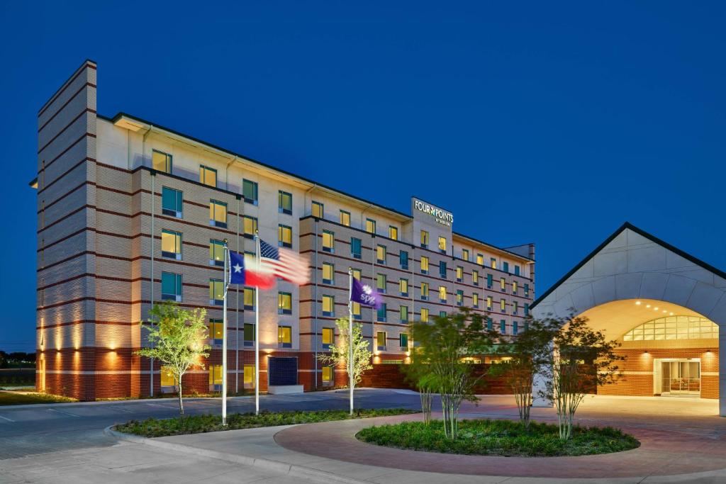 Four Points by Sheraton Dallas Fort Worth Airport North - main image