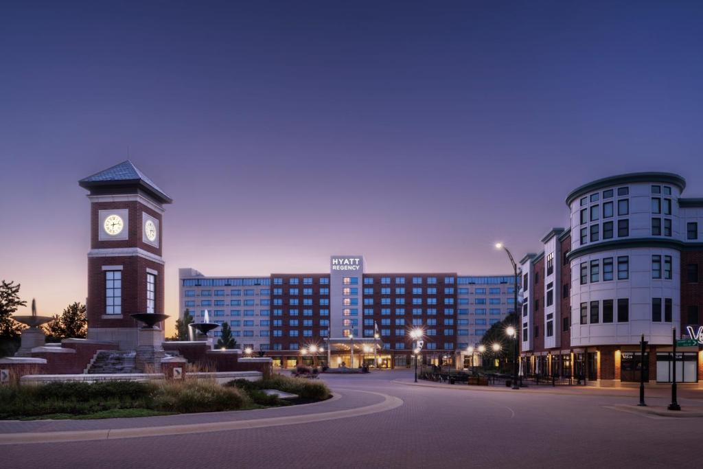 Hyatt Regency Coralville - main image