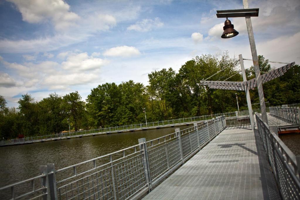 Hyatt Regency Coralville - image 2