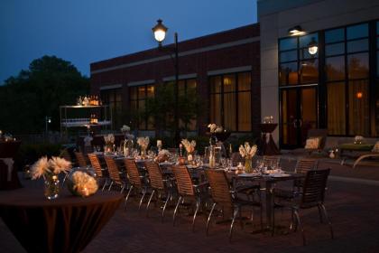 Hyatt Regency Coralville - image 7