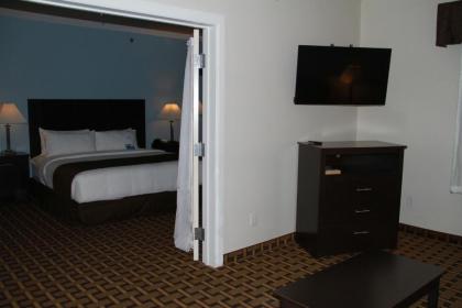 SureStay Plus Hotel by Best Western Coralville Iowa City - image 11