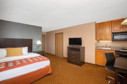 AmericInn by Wyndham Coralville - image 13