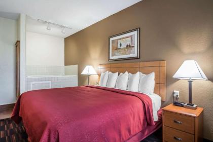 Quality Inn - Coralville - image 2