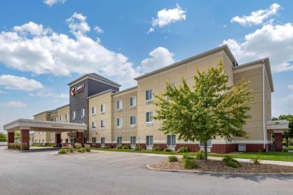 Comfort Suites Coralville I-80 - image 2