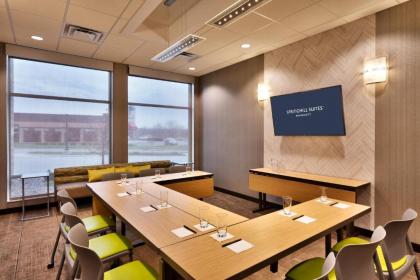 SpringHill Suites by Marriott Coralville - image 10