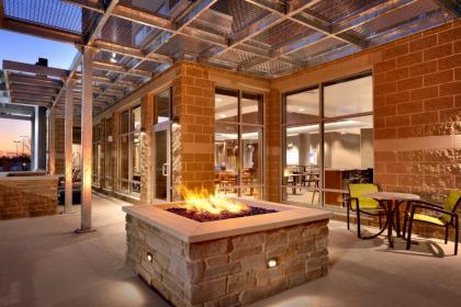 SpringHill Suites by Marriott Coralville - image 9