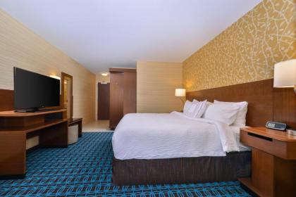 Fairfield Inn & Suites by Marriott Coralville - image 10