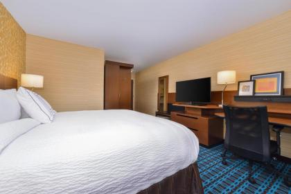 Fairfield Inn & Suites by Marriott Coralville - image 12