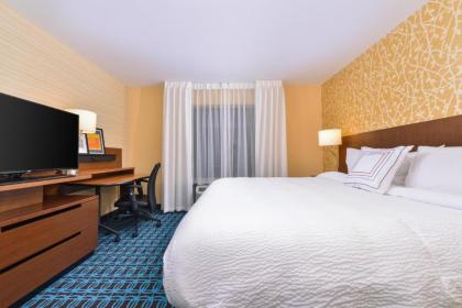 Fairfield Inn & Suites by Marriott Coralville - image 13