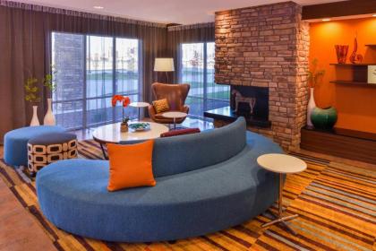 Fairfield Inn & Suites by Marriott Coralville - image 5