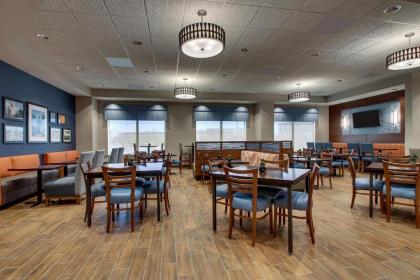 Drury Inn & Suites Iowa City Coralville - image 14