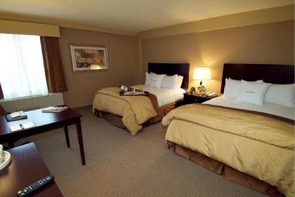 DoubleTree by Hilton Pittsburgh Airport - image 11