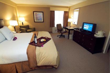 DoubleTree by Hilton Pittsburgh Airport - image 8