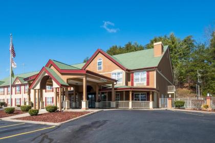 Red Roof Inn & Suites Corbin - image 9