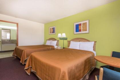 Travelodge by Wyndham Cordele - image 14