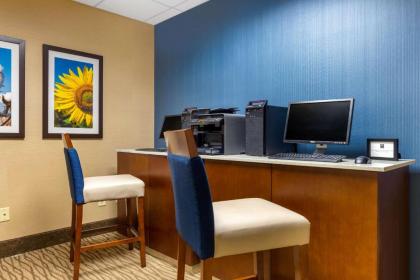 Comfort Inn & Suites Cordele - image 9