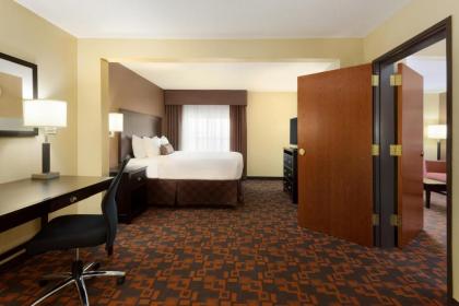 Country Inn & Suites by Radisson Wolfchase-Memphis TN - image 4