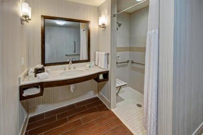 Hilton Garden Inn Memphis/Wolfchase Galleria - image 8