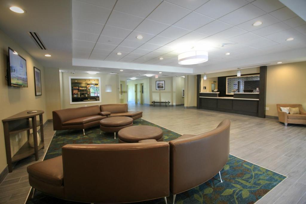 Candlewood Suites - Memphis East an IHG Hotel - image 5