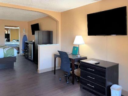 Quality Inn & Suites Corinth West - image 14