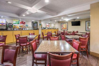 Quality Inn & Suites Corinth West - image 9