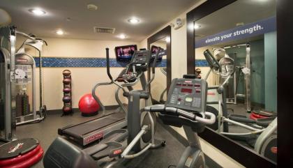 Hampton Inn Cornelia - image 4