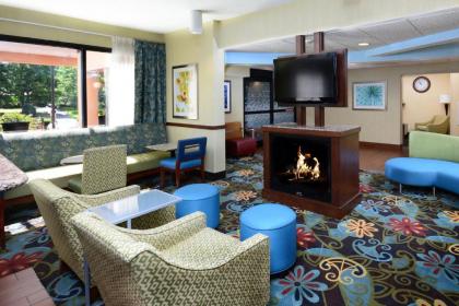 Hampton Inn Charlotte/Cornelius - image 11