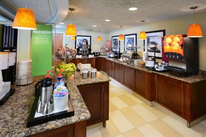 Hampton Inn Charlotte/Cornelius - image 15