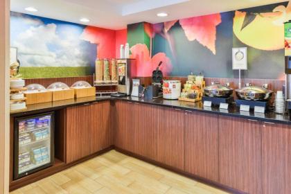 Fairfield Inn Corning Riverside - image 3