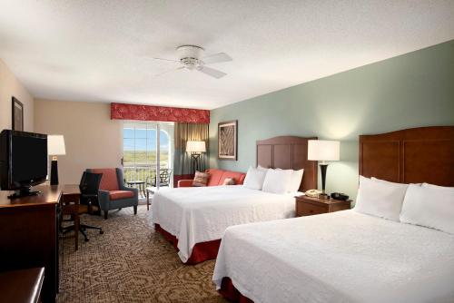 Hampton Inn & Suites Outer Banks/Corolla - image 2