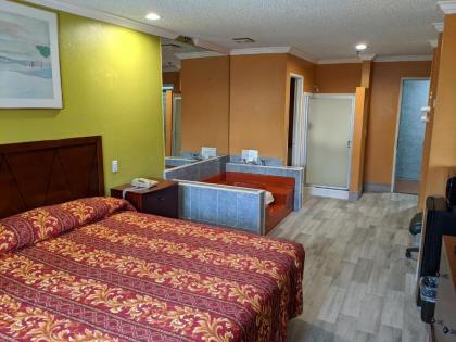 Passport Inn & Suites - image 6