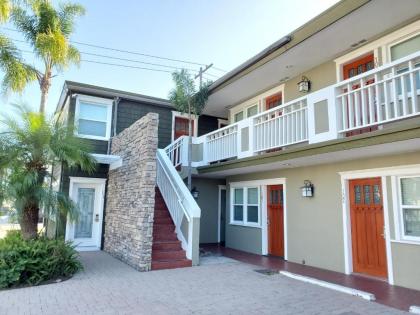 Coronado Island Inn - image 2