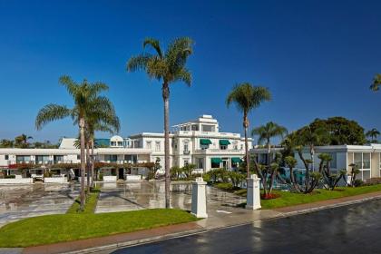 Glorietta Bay Inn - image 6