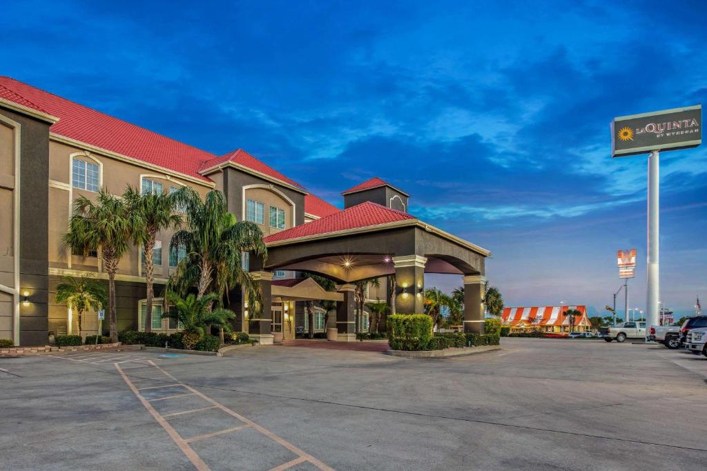 La Quinta by Wyndham Corpus Christi Airport - image 4