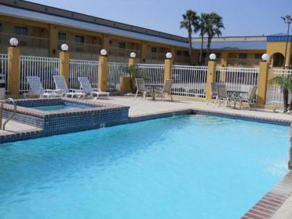 Windwater Inn & Suites