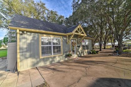 Casa de Samuel - Patio Fountain and Outdoor Kitchen - image 2