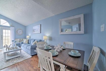 Modern Corpus Beach Condo with Resort Amenities - image 12